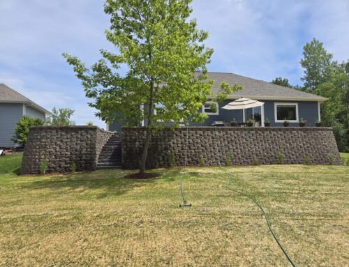 Retaining Wall Construction Burlington WI | Koch Kuts